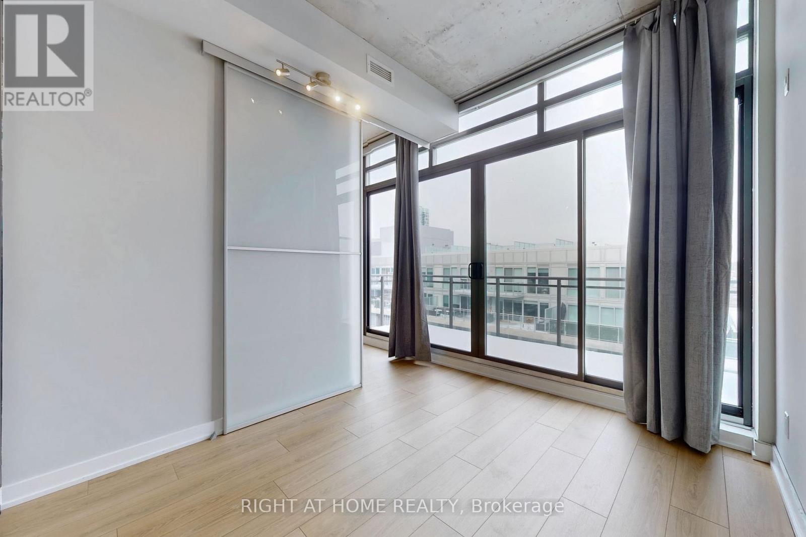 726 - 90 Broadview Avenue, Toronto (South Riverdale), Ontario  M4M 0A7 - Photo 14 - E12768098