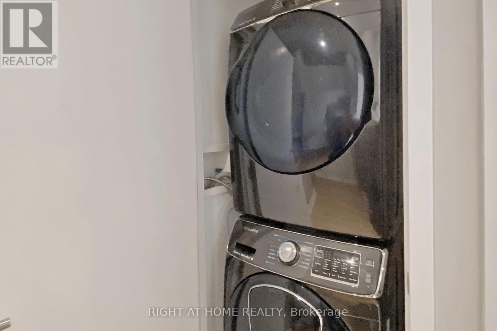 726 - 90 Broadview Avenue, Toronto (South Riverdale), Ontario  M4M 0A7 - Photo 18 - E12768098