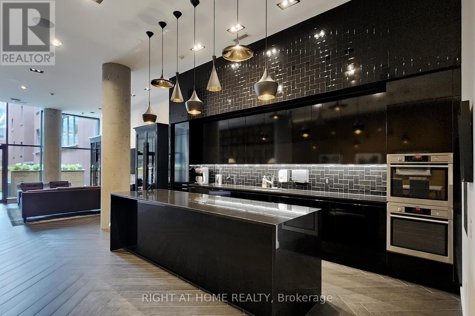 726 - 90 Broadview Avenue, Toronto (South Riverdale), Ontario  M4M 0A7 - Photo 22 - E12768098