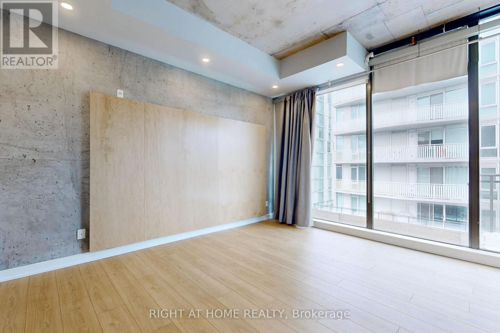 726 - 90 Broadview Avenue, Toronto (South Riverdale), Ontario  M4M 0A7 - Photo 6 - E12768098