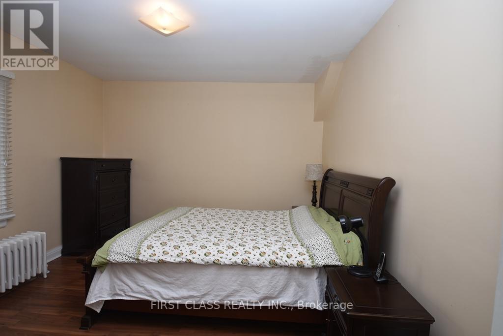 5373 Aurora Road, Whitchurch-Stouffville (Ballantrae), Ontario  L4A 3K2 - Photo 8 - N12768076