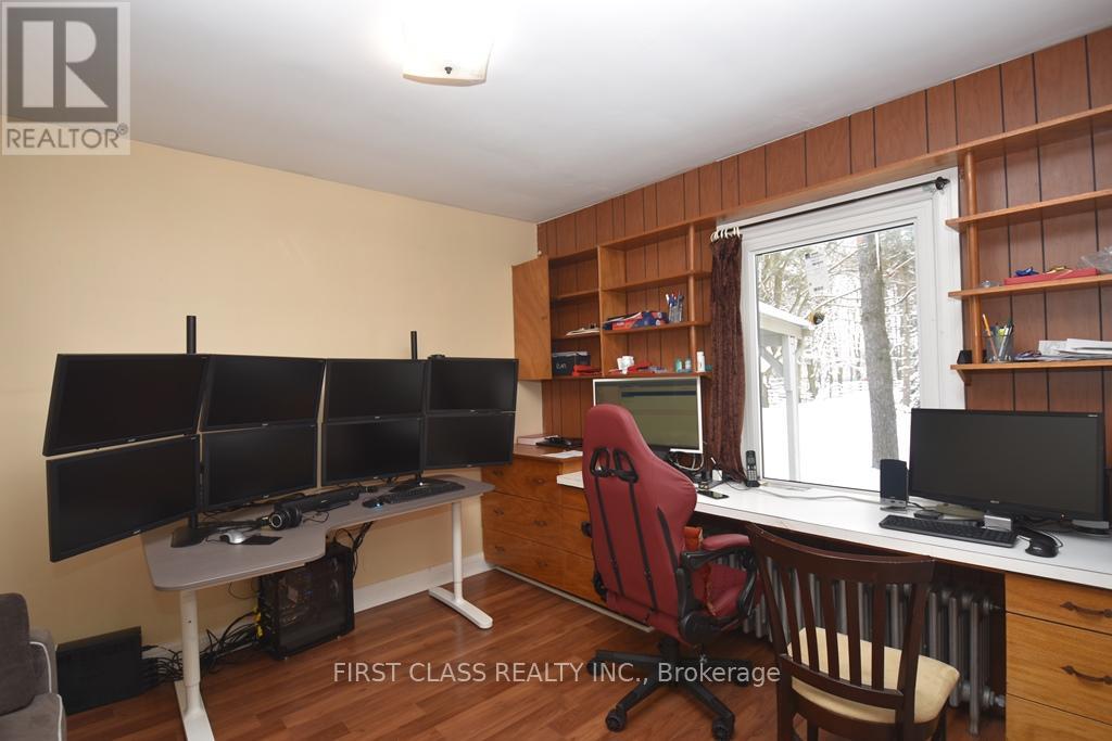 5373 Aurora Road, Whitchurch-Stouffville (Ballantrae), Ontario  L4A 3K2 - Photo 9 - N12768076