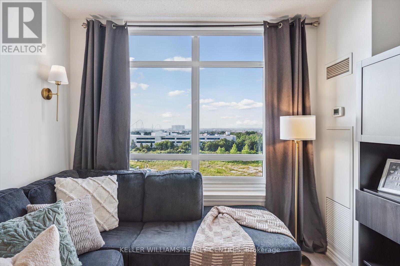 902 - 9245 Jane Street, Vaughan (Maple), Ontario  L6A 0J9 - Photo 9 - N12768102