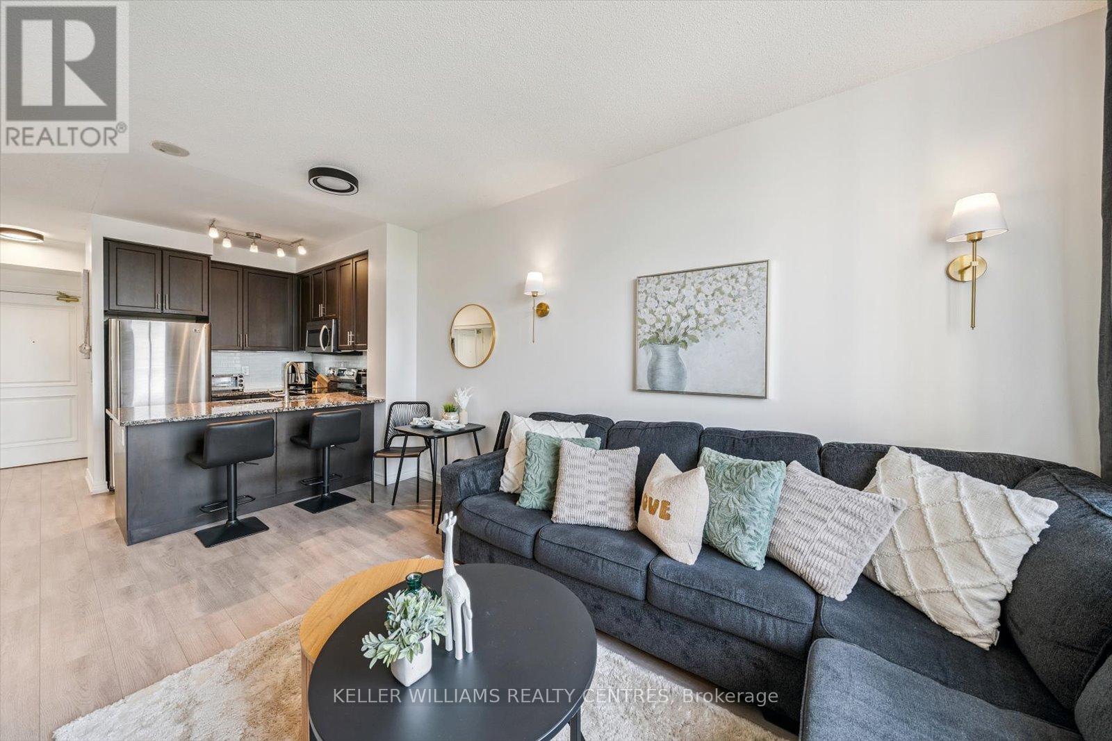 902 - 9245 Jane Street, Vaughan, Ontario  L6A 0J9 - Photo 6 - N12768106