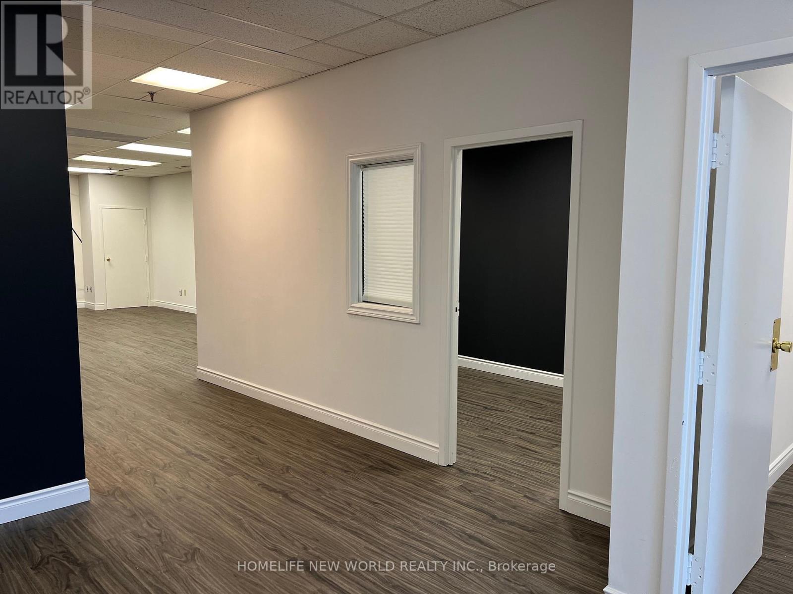 26 - 145 Royal Crest Court, Markham, Ontario  L3R 9Z4 - Photo 6 - N12768108