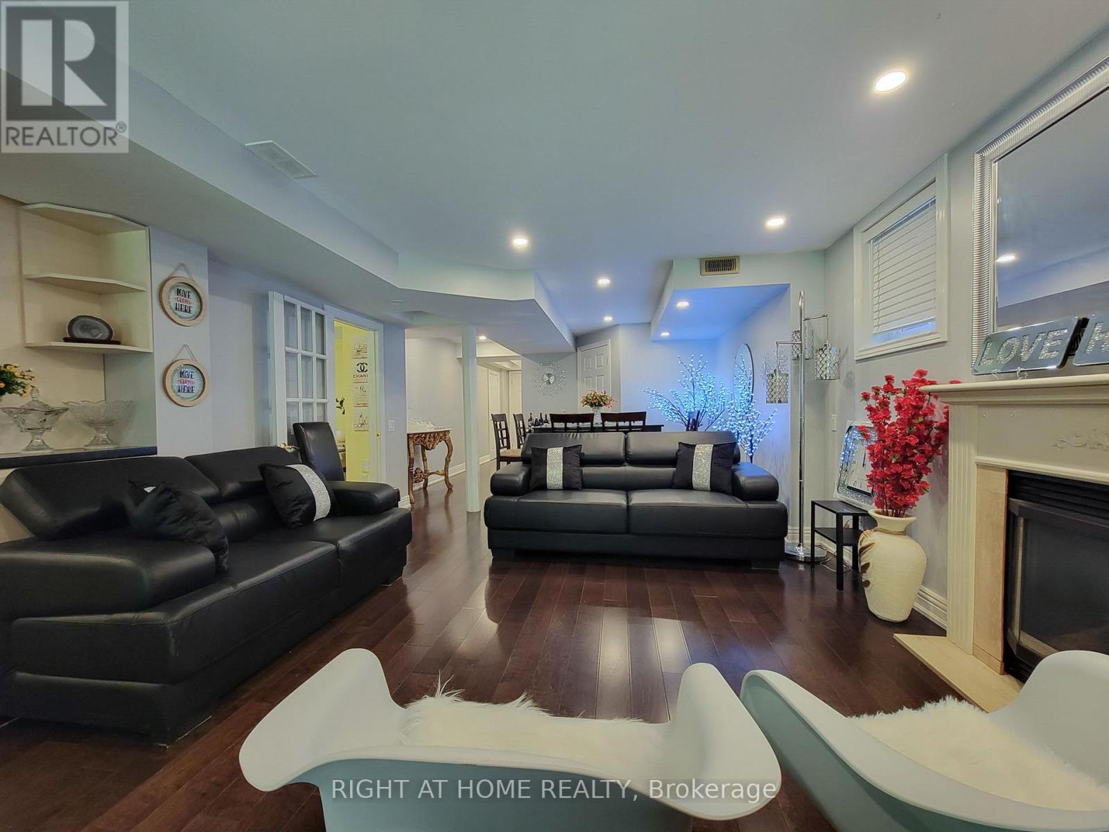 95 Westbury Court, Richmond Hill, Ontario  L4S 2L3 - Photo 39 - N12746388