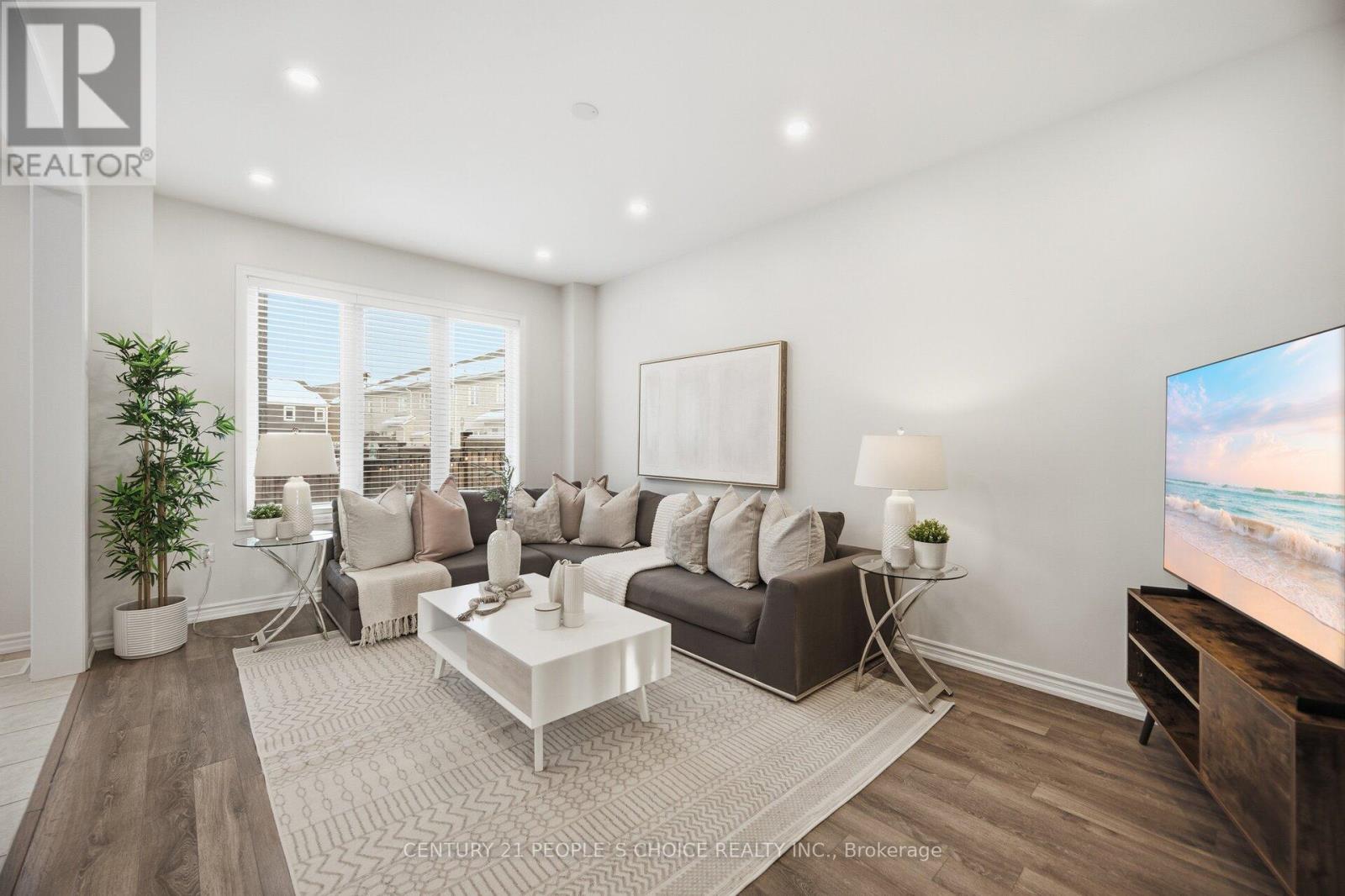 542 Fir Court, Milton, Ontario  L9T 7E7 - Photo 5 - W12767996