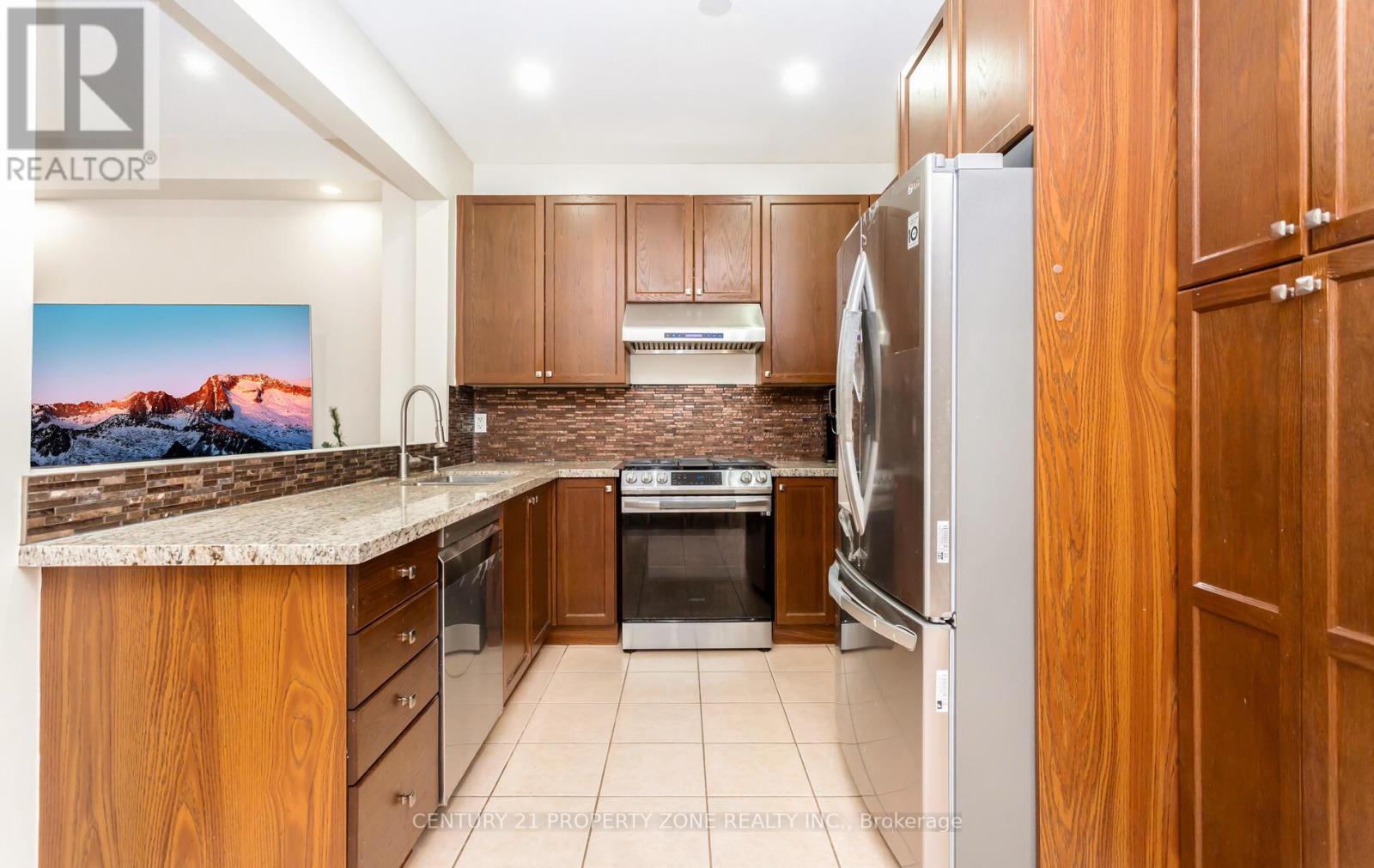 590 Lott Crescent N, Milton (Co Coates), Ontario  L9T 7P9 - Photo 18 - W12768056