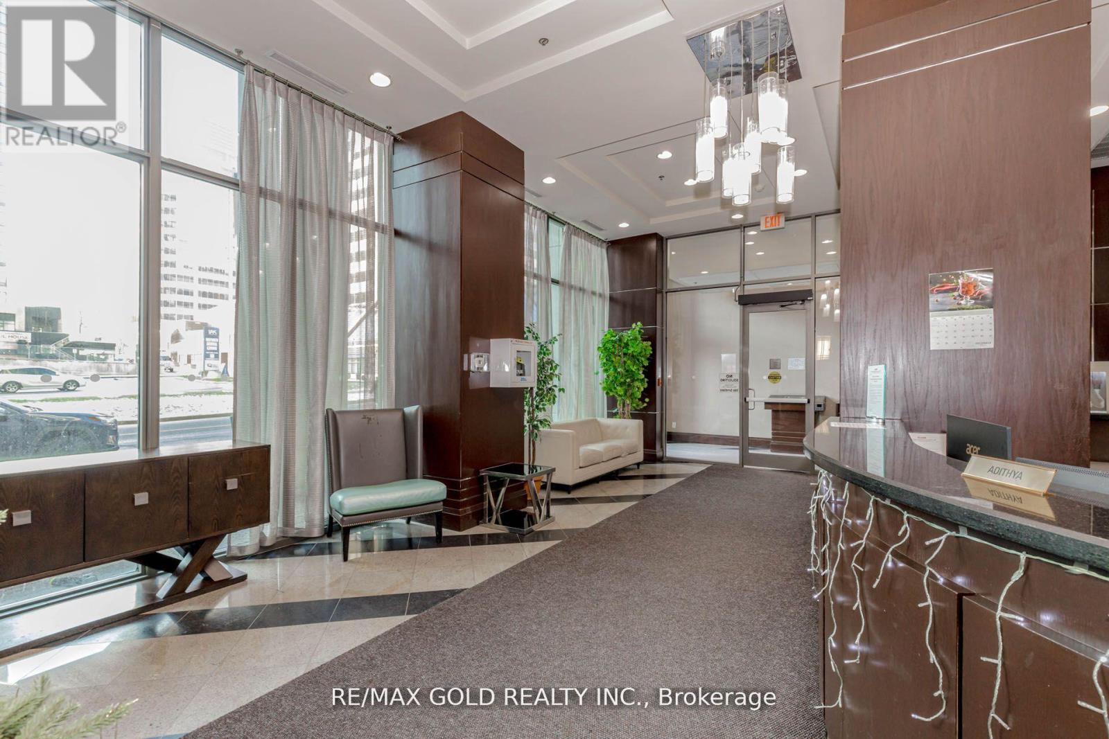 1507 - 208 Enfield Place, Mississauga, Ontario  L5B 0B8 - Photo 4 - W12768070