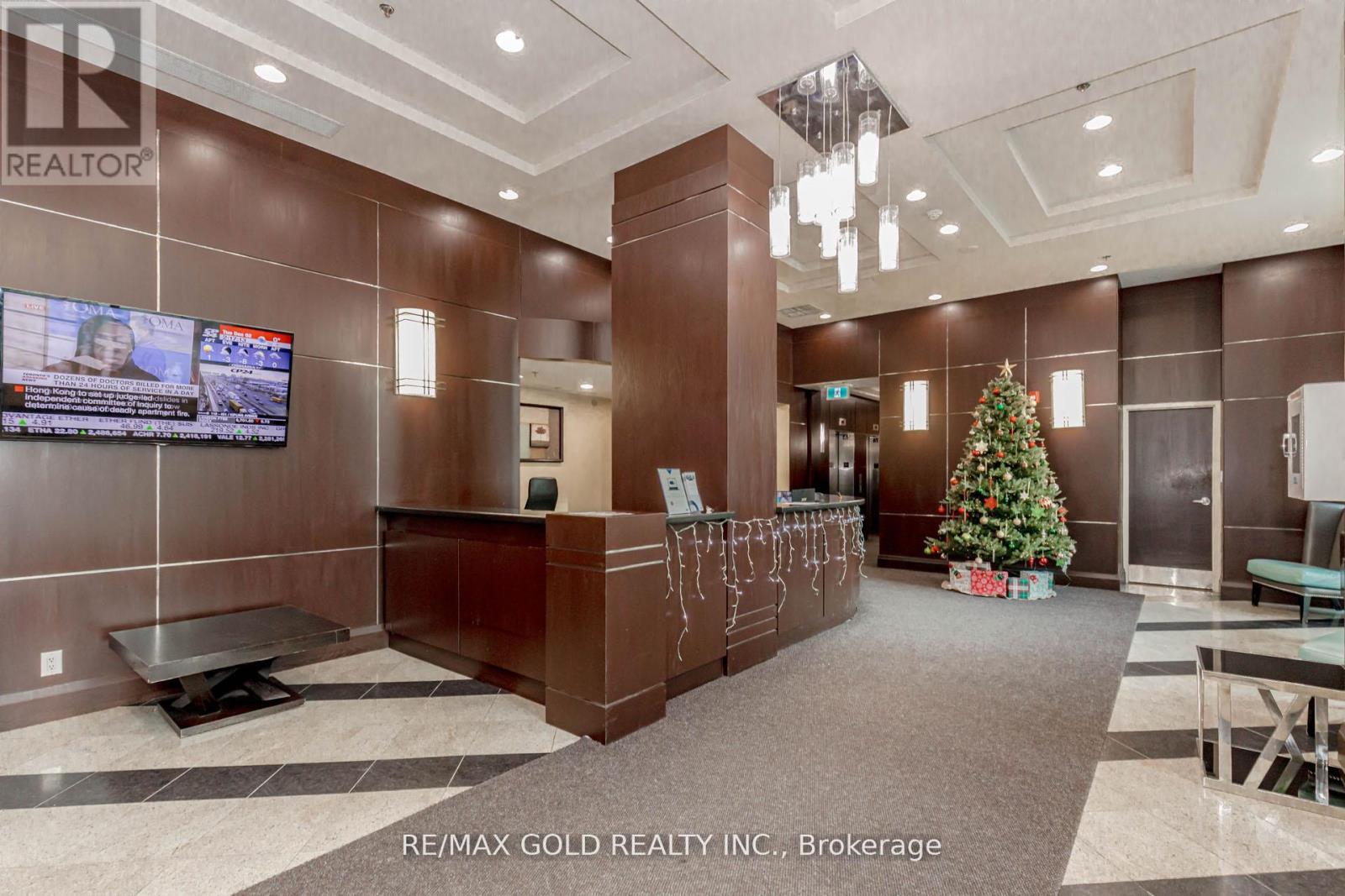 1507 - 208 Enfield Place, Mississauga, Ontario  L5B 0B8 - Photo 3 - W12768072