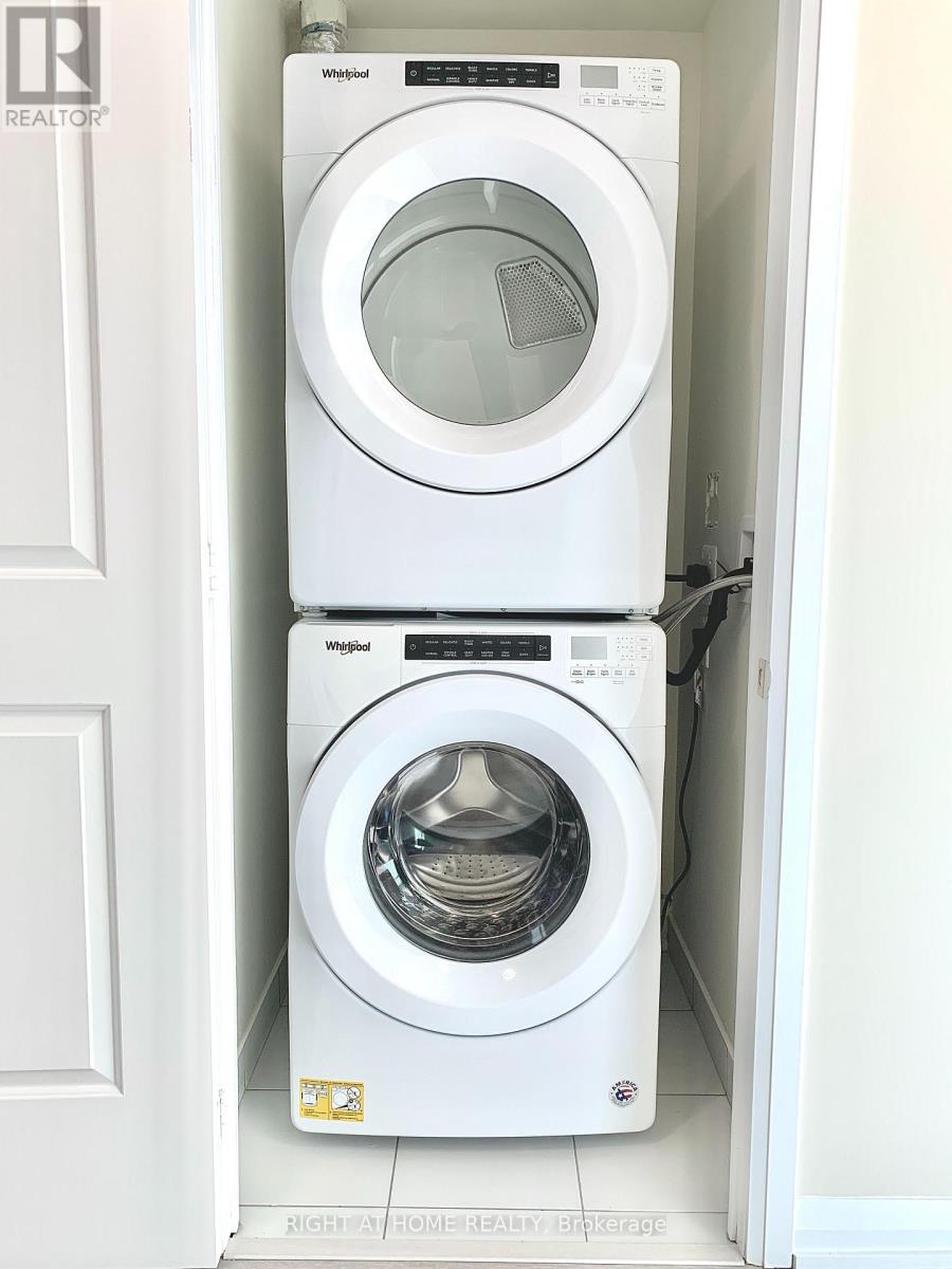 3117 - 35 Watergarden Drive, Mississauga (Hurontario), Ontario  L5R 0G8 - Photo 24 - W12768110