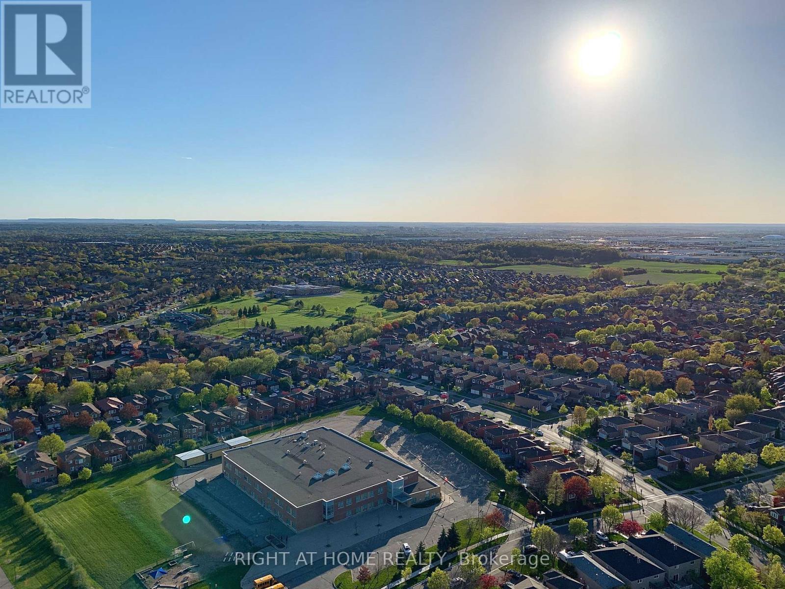 3117 - 35 Watergarden Drive, Mississauga (Hurontario), Ontario  L5R 0G8 - Photo 28 - W12768110