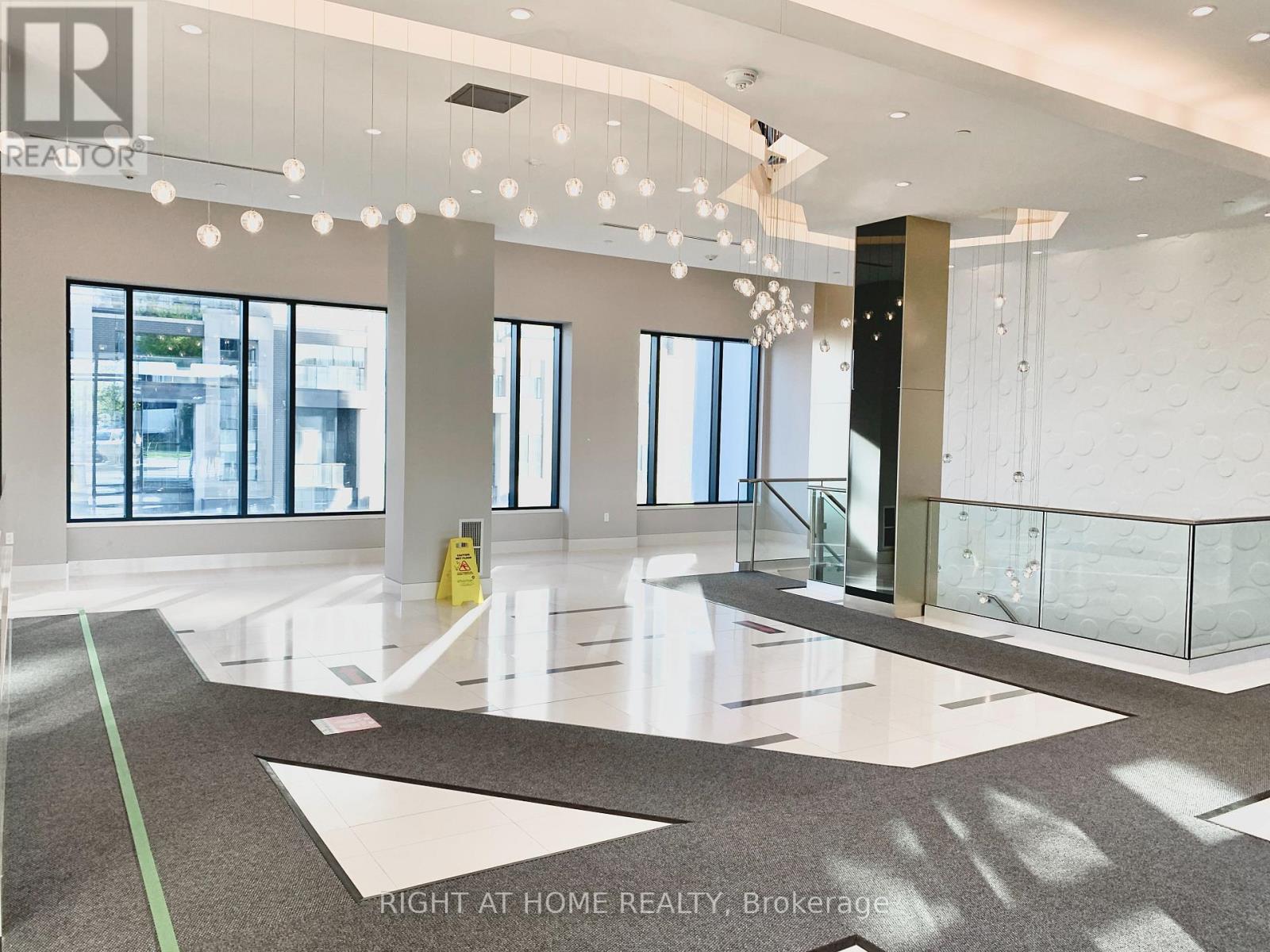 3117 - 35 Watergarden Drive, Mississauga (Hurontario), Ontario  L5R 0G8 - Photo 32 - W12768110