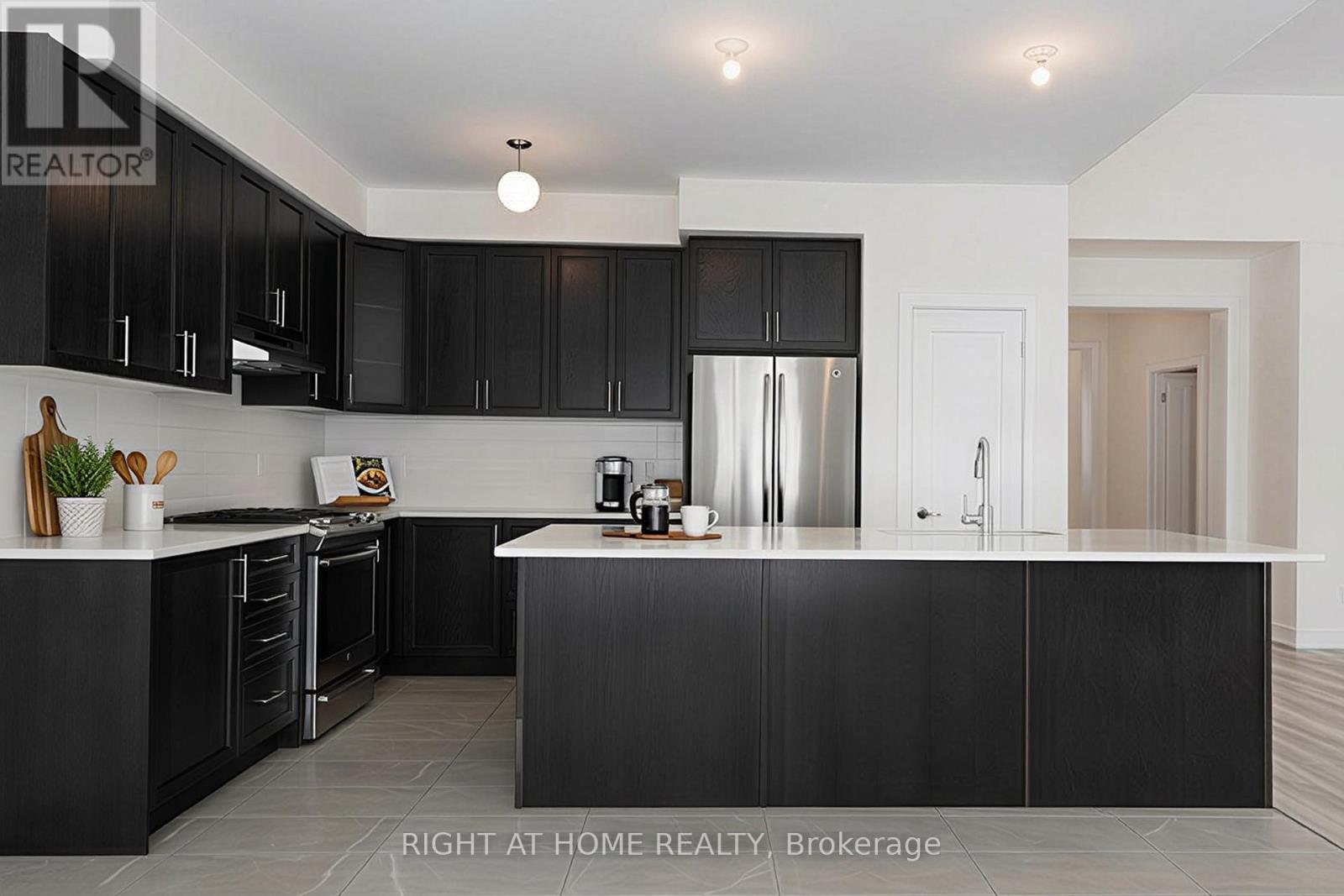 3 Larissa Park Drive, Quinte West, Ontario  K0L 1L0 - Photo 7 - X12768064