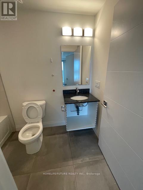 1014 - 652 Princess Street, Kingston, Ontario  K7L 1E5 - Photo 14 - X12768088