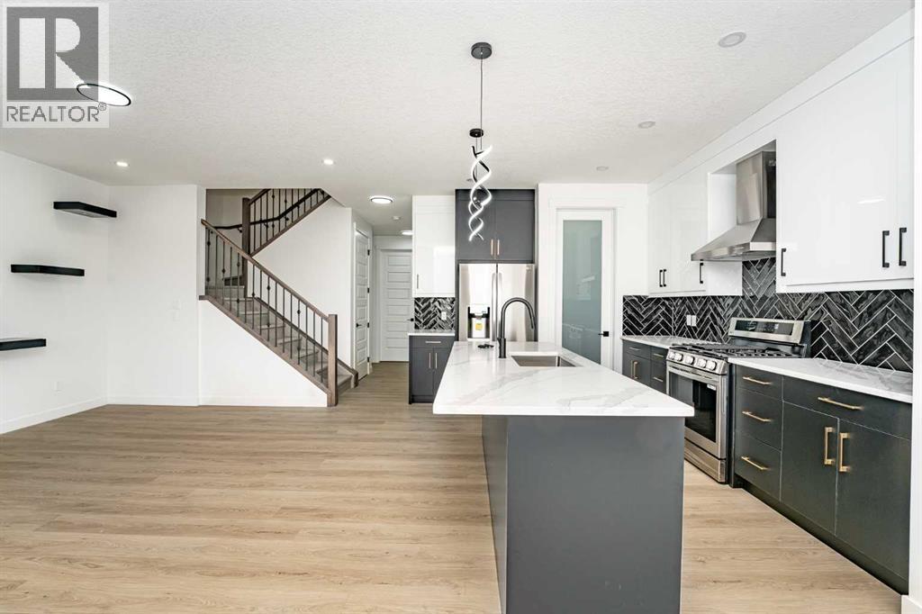 182 Lakewood Crescent, Strathmore, Alberta  T0J 1Y0 - Photo 3 - A2280274