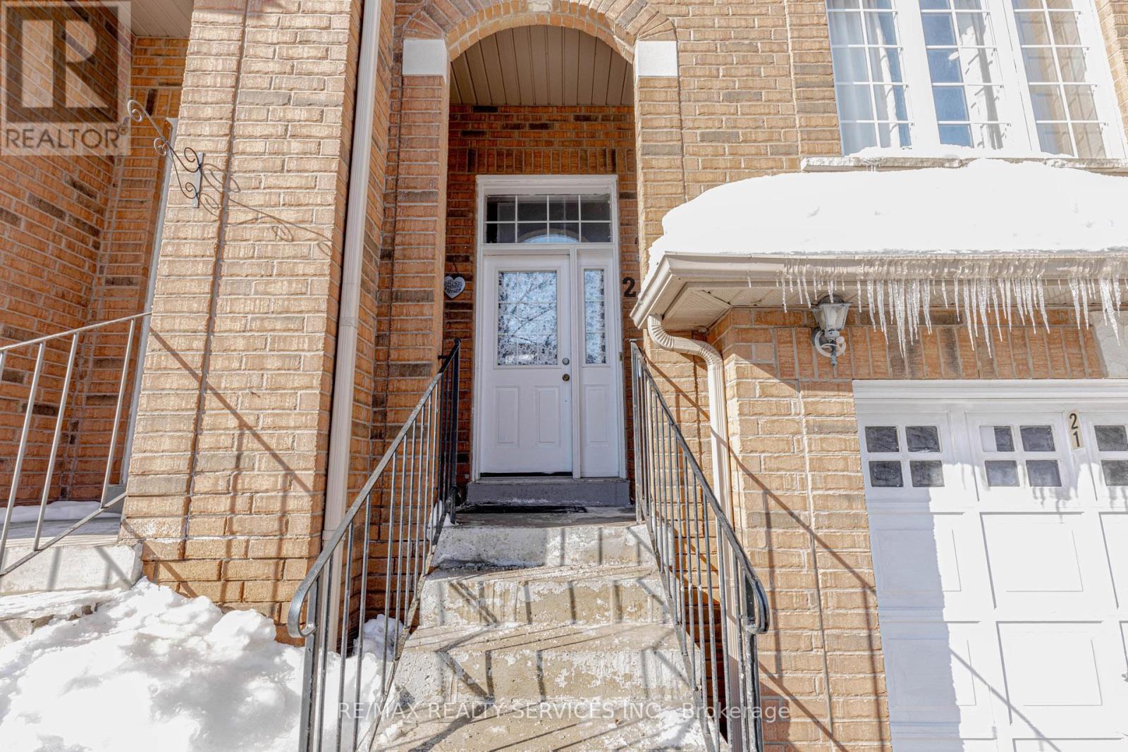 21 - 170 Havelock Drive, Brampton, Ontario  L6W 4T3 - Photo 4 - W12767094