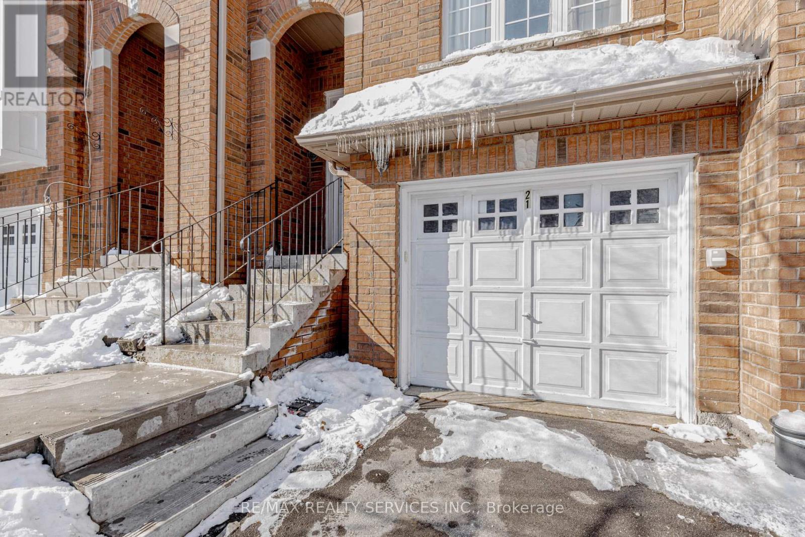 21 - 170 Havelock Drive, Brampton, Ontario  L6W 4T3 - Photo 3 - W12767094