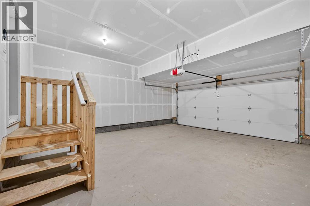 2230 Bayview Drive, Airdrie, Alberta  T4B 5N4 - Photo 17 - A2284668