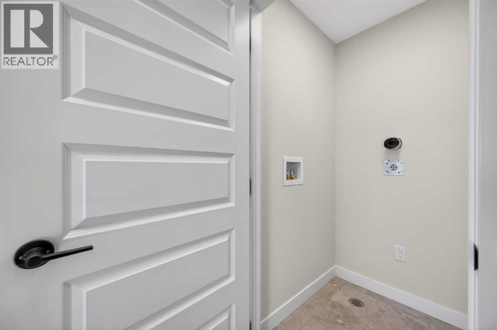 2230 Bayview Drive, Airdrie, Alberta  T4B 5N4 - Photo 27 - A2284668