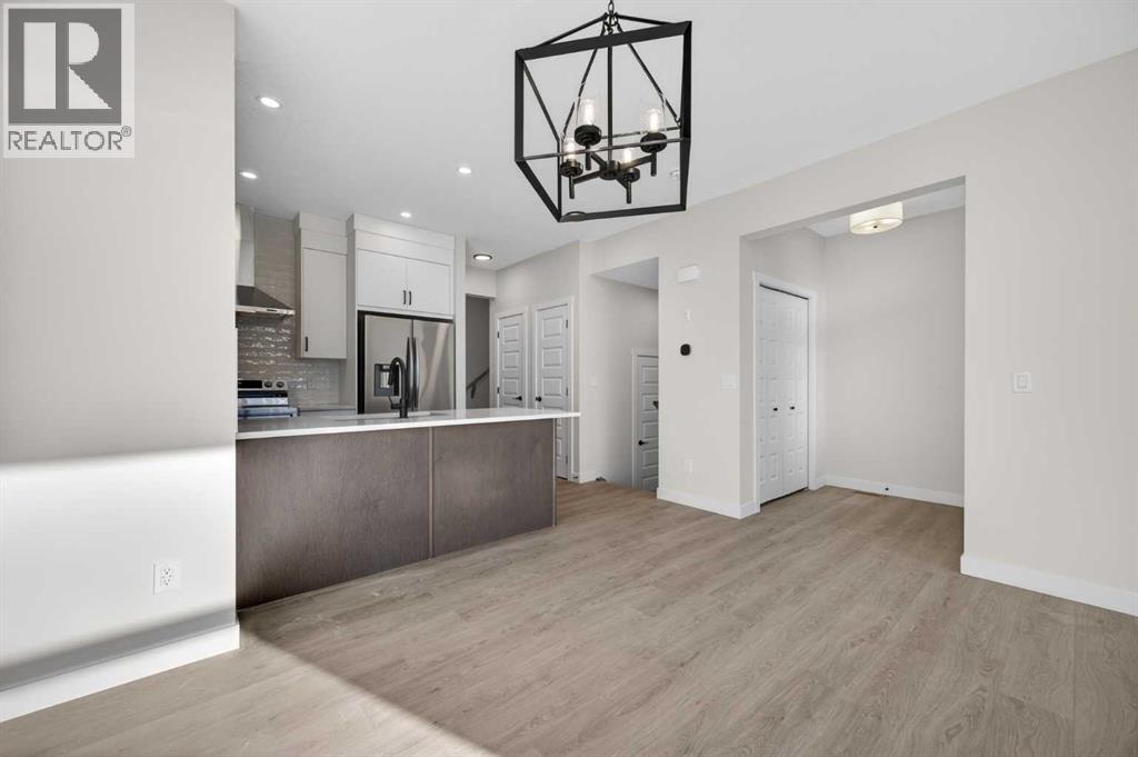 2230 Bayview Drive, Airdrie, Alberta  T4B 5N4 - Photo 6 - A2284668