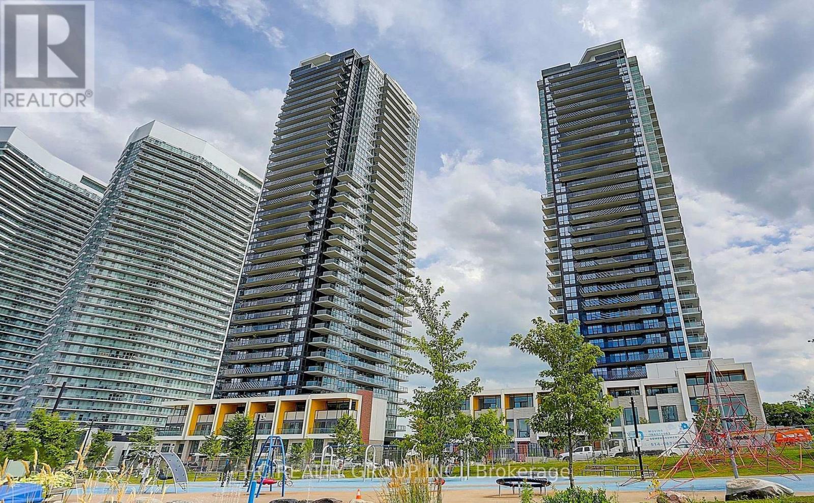 2215 - 95 MCMAHON DRIVE, toronto (bayview village), Ontario