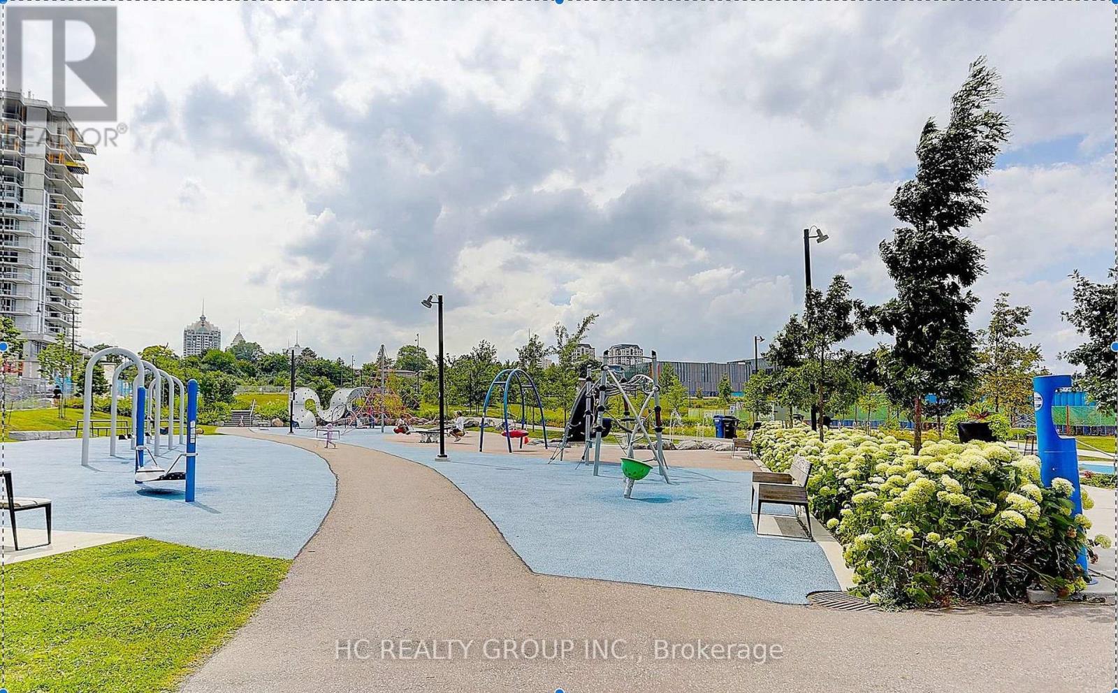 2215 - 95 Mcmahon Drive, Toronto, Ontario  M5K 0H2 - Photo 13 - C12768144