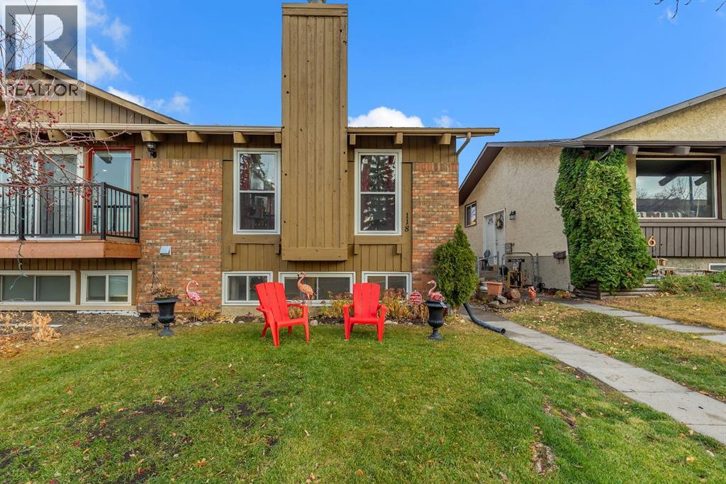 118 Bermuda Road Nw, Calgary, Alberta  T3K 1G7 - Photo 2 - A2270334