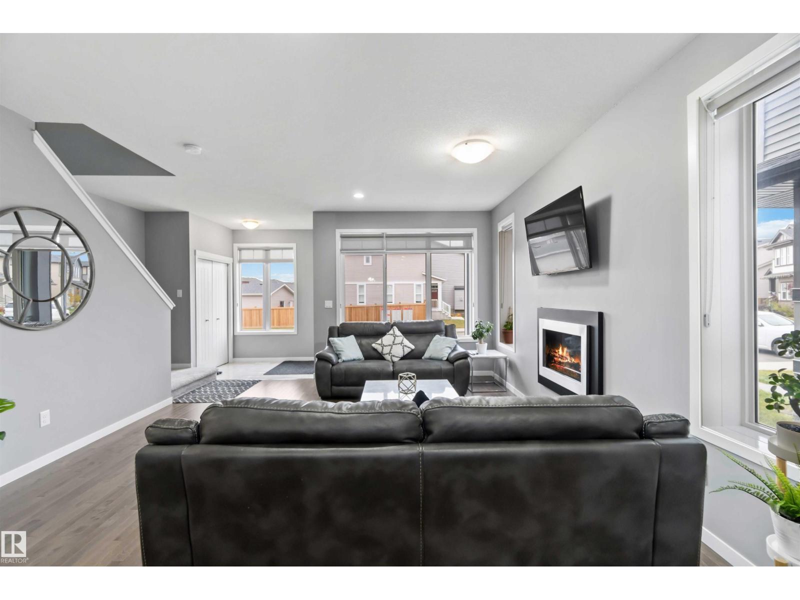 17816 59 St Nw, Edmonton, Alberta  T5Y 0W8 - Photo 5 - E4463243