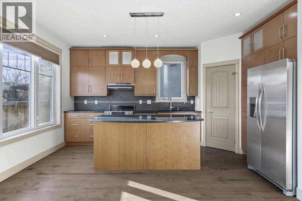 433 19 Avenue Ne, Calgary, Alberta  T2E 1P4 - Photo 10 - A2282614