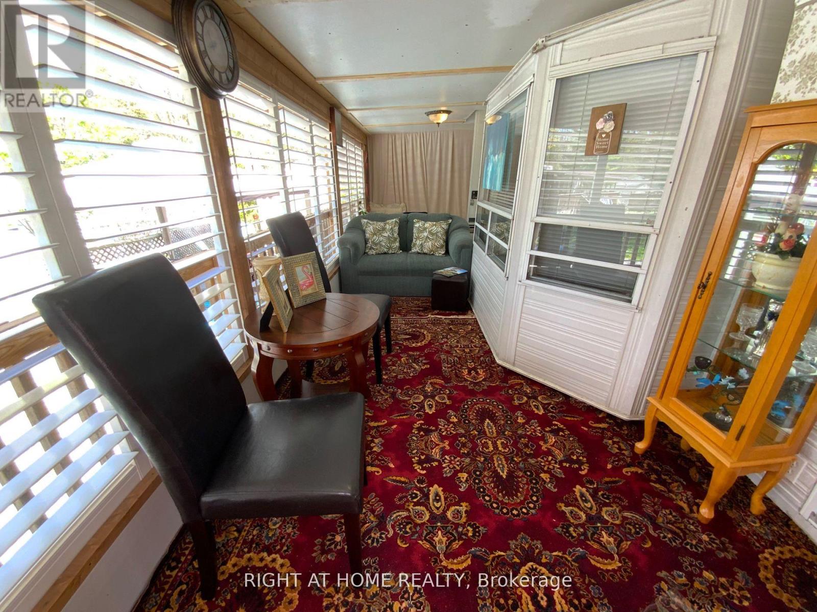 3 Woody Way Boulevard E, Georgina, Ontario  L0E 1N0 - Photo 14 - N12768120