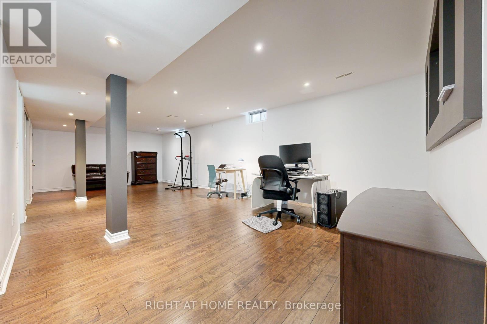 38 Rosanna Crescent, Vaughan, Ontario  L6A 2T3 - Photo 37 - N12768130