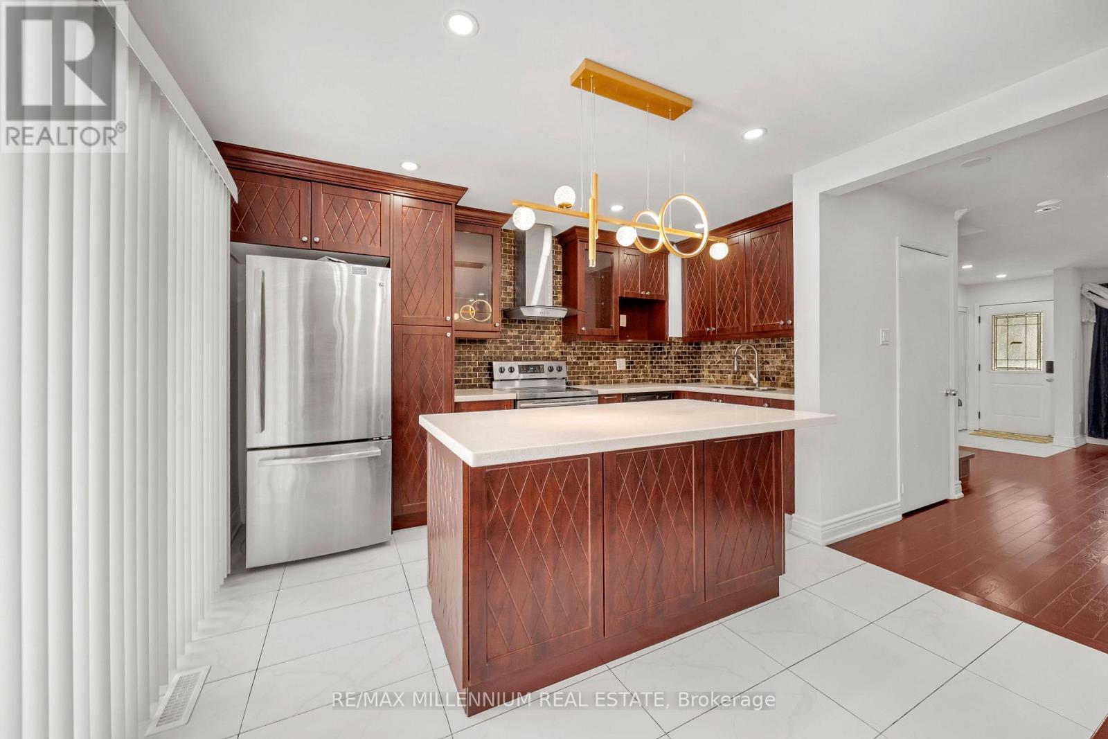 93 Gatesgill Street, Brampton, Ontario  L6X 3T1 - Photo 13 - W12768140