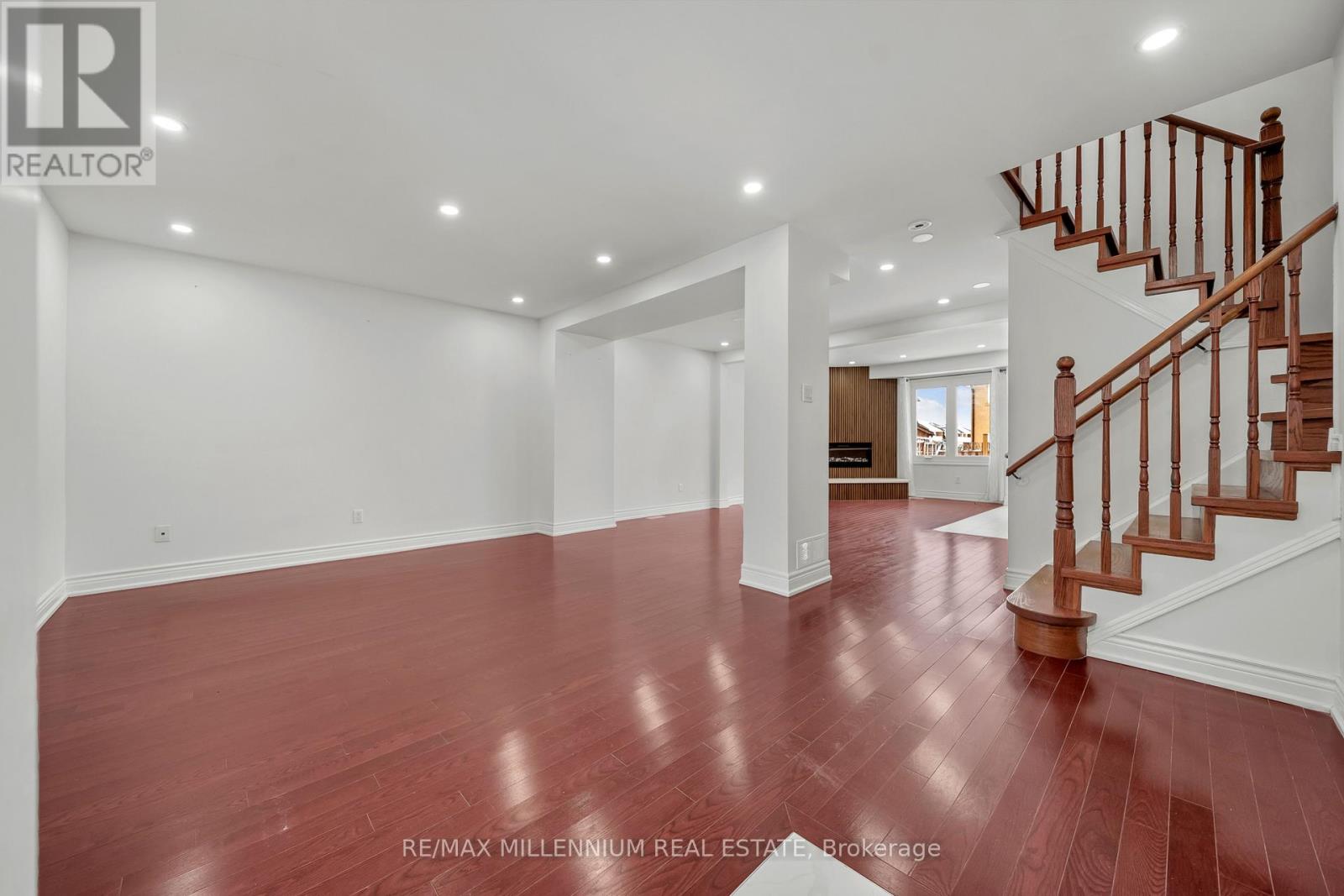 93 Gatesgill Street, Brampton, Ontario  L6X 3T1 - Photo 6 - W12768140