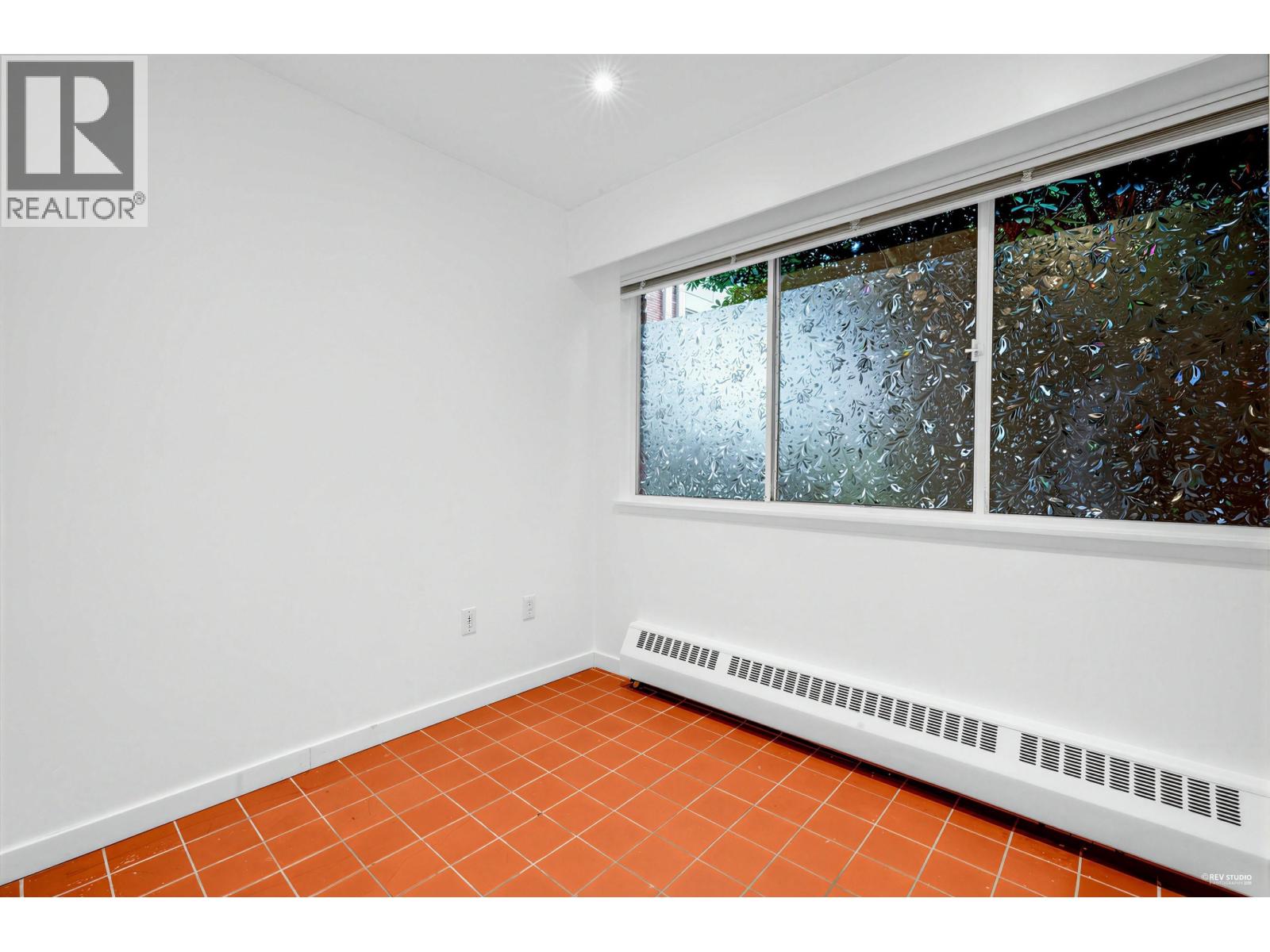 1109 235 Keith Road, West Vancouver, British Columbia  V7T 1M7 - Photo 19 - R3084126