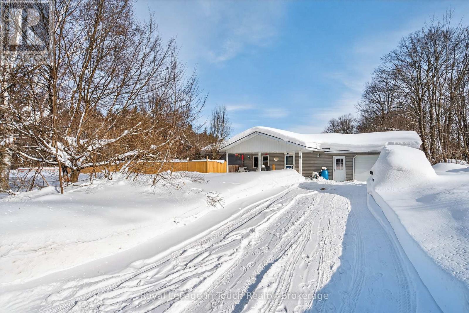 167 TIMCOURT DRIVE, Tiny, Ontario