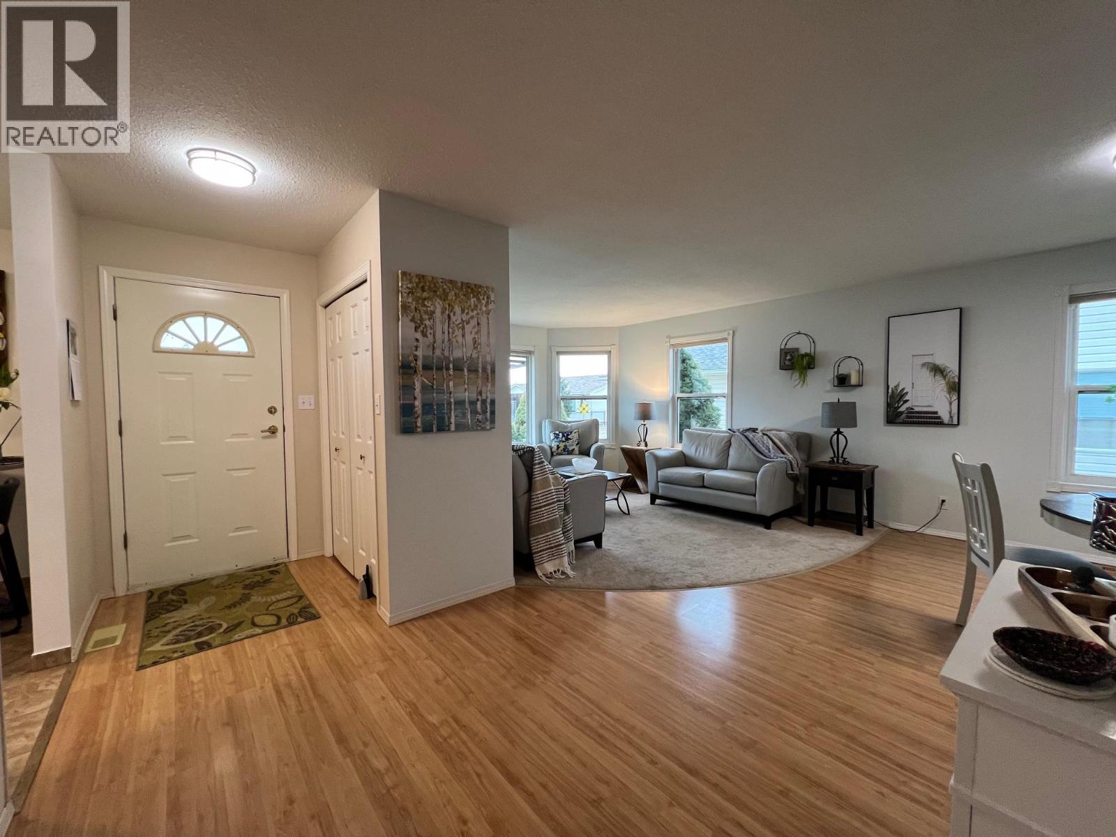 636 6th Avenue, Vernon, British Columbia  V1H 1Z1 - Photo 5 - 10374550