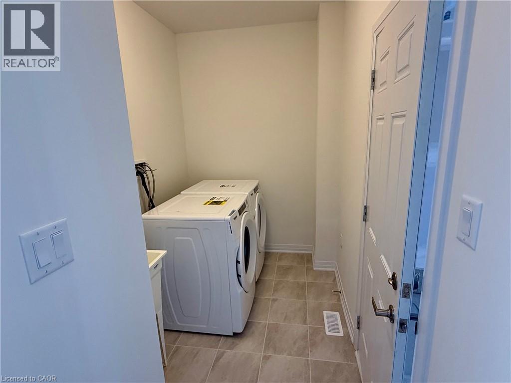 26 Greig Street, Brantford, Ontario  N3T 0W4 - Photo 11 - 40803683