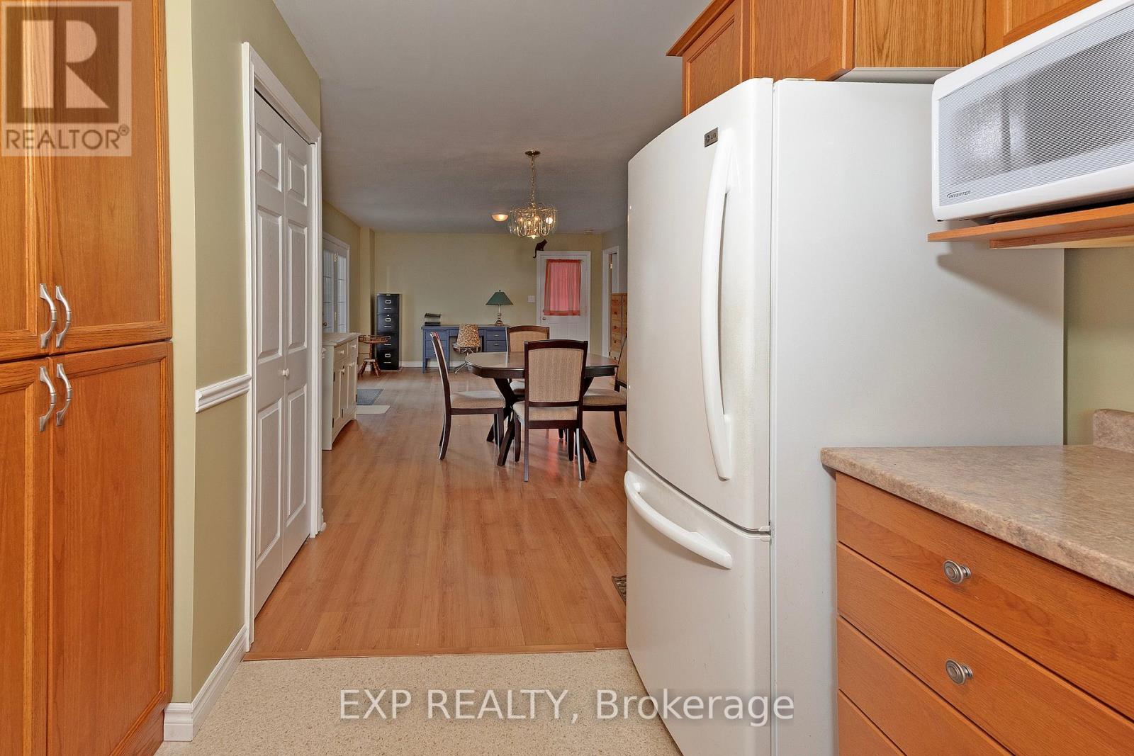 141 Dyer Street, Central Elgin, Ontario  N0L 1B0 - Photo 10 - X12768214