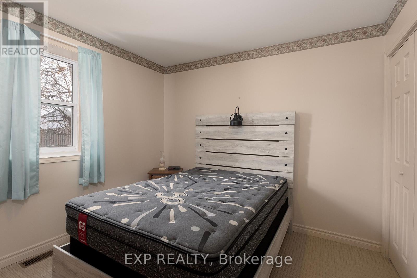 141 Dyer Street, Central Elgin, Ontario  N0L 1B0 - Photo 21 - X12768214