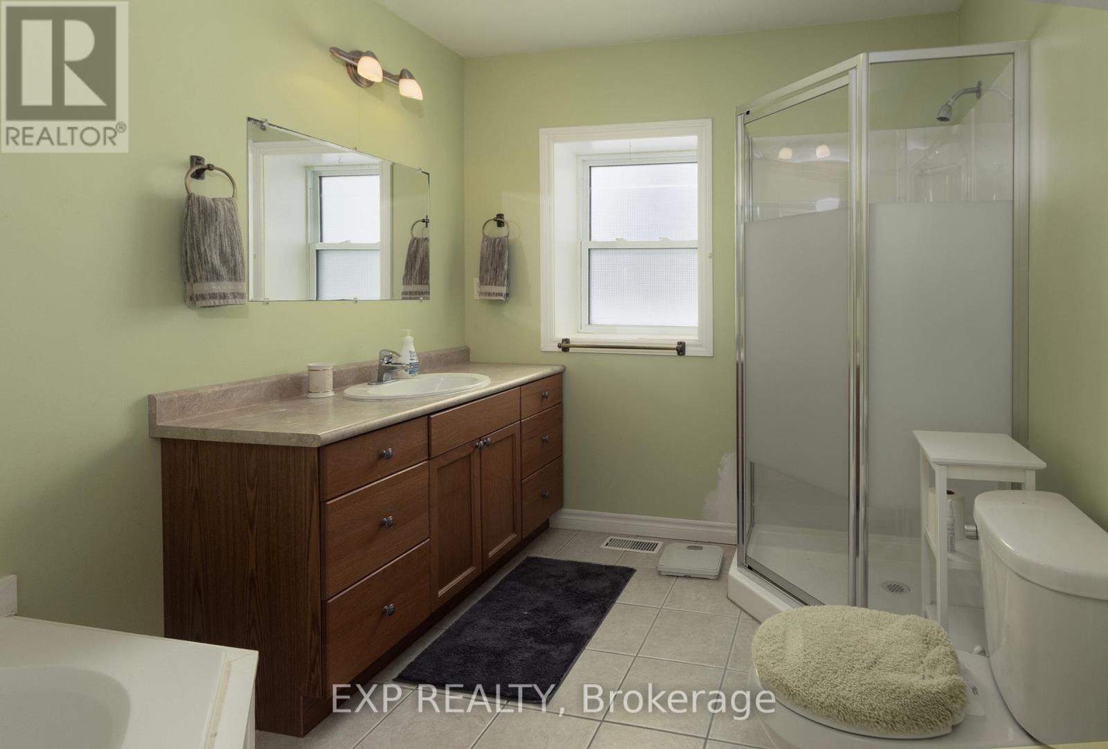 141 Dyer Street, Central Elgin, Ontario  N0L 1B0 - Photo 22 - X12768214