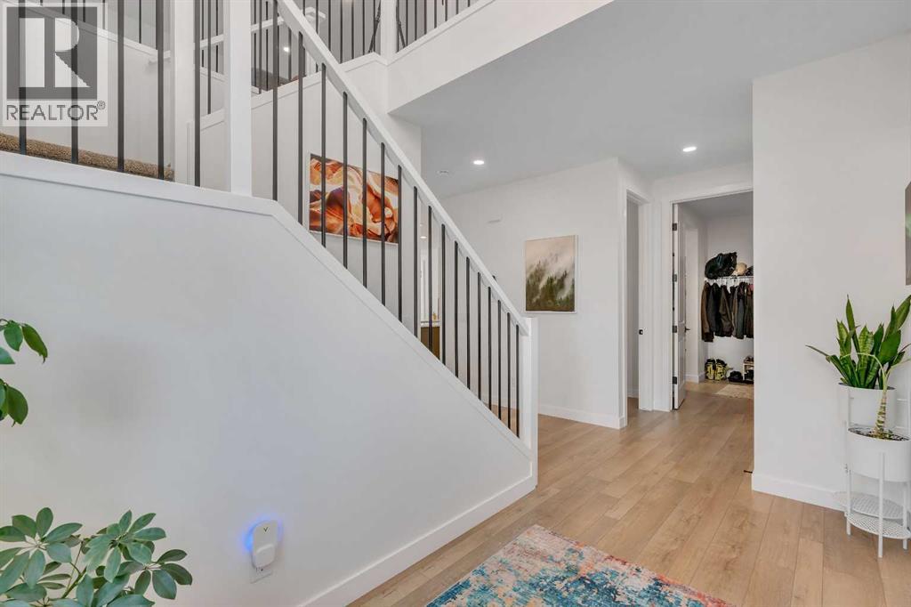 649 Sailfin Drive, Rural Rocky View County, Alberta  T3Z 0J5 - Photo 3 - A2283996