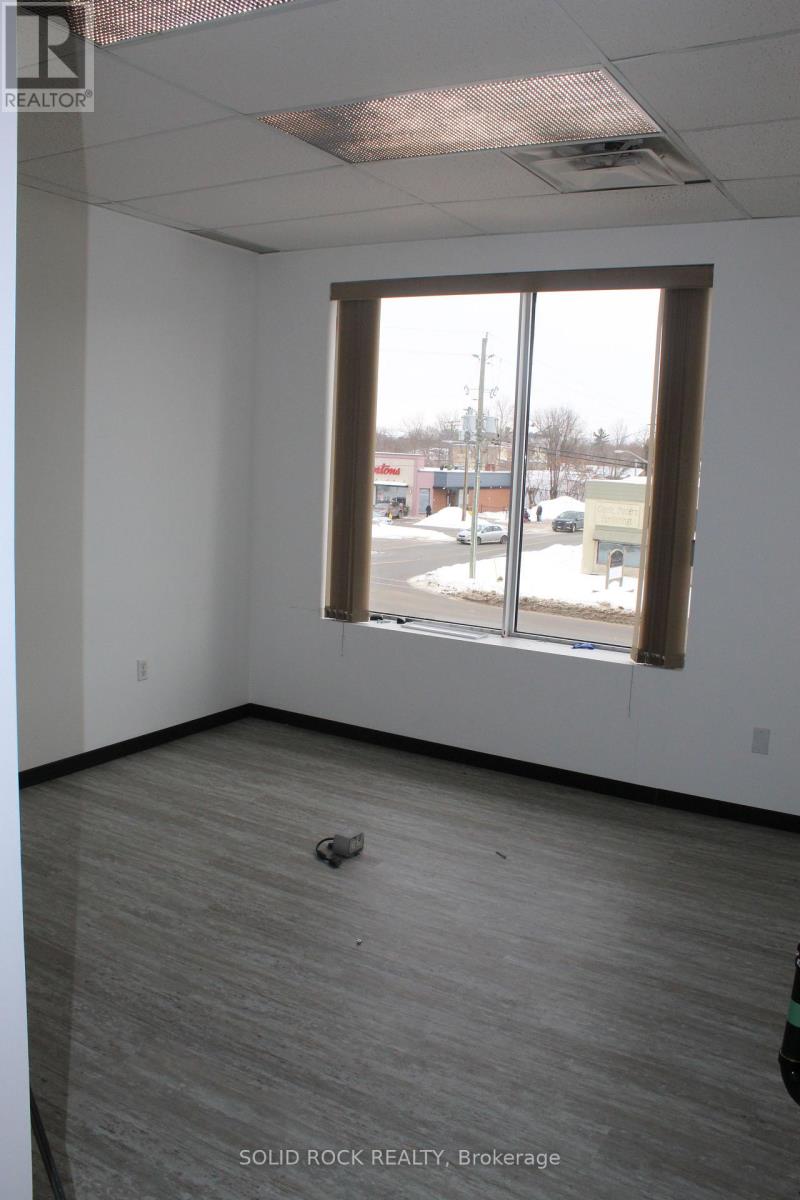 202 - 68 William Street, Brockville, Ontario  K6V 4V5 - Photo 11 - X12768170