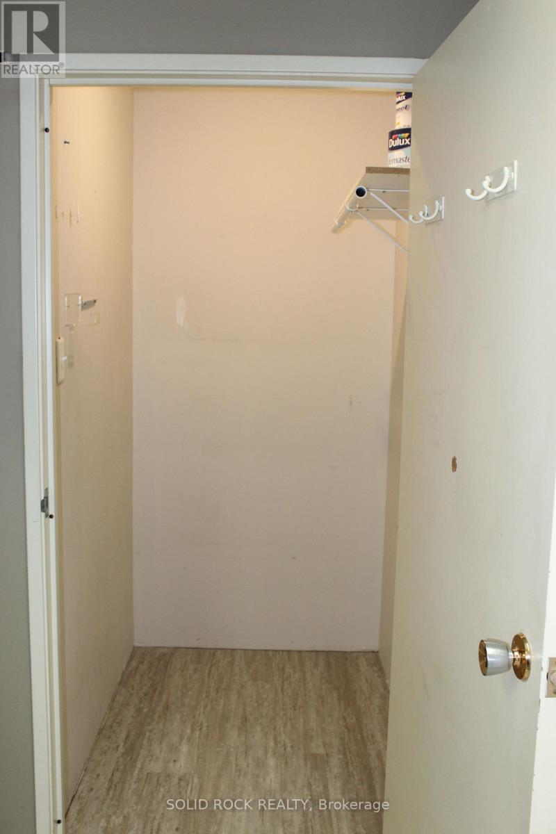202 - 68 William Street, Brockville, Ontario  K6V 4V5 - Photo 27 - X12768170