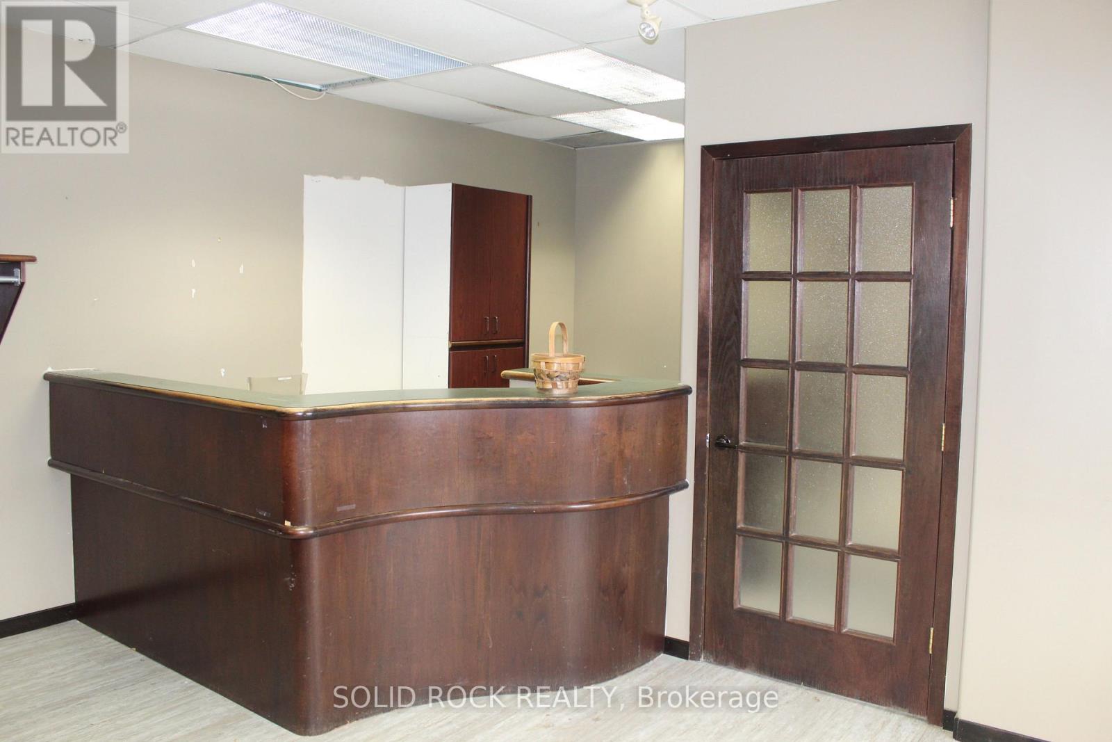 202 - 68 William Street, Brockville, Ontario  K6V 4V5 - Photo 7 - X12768170