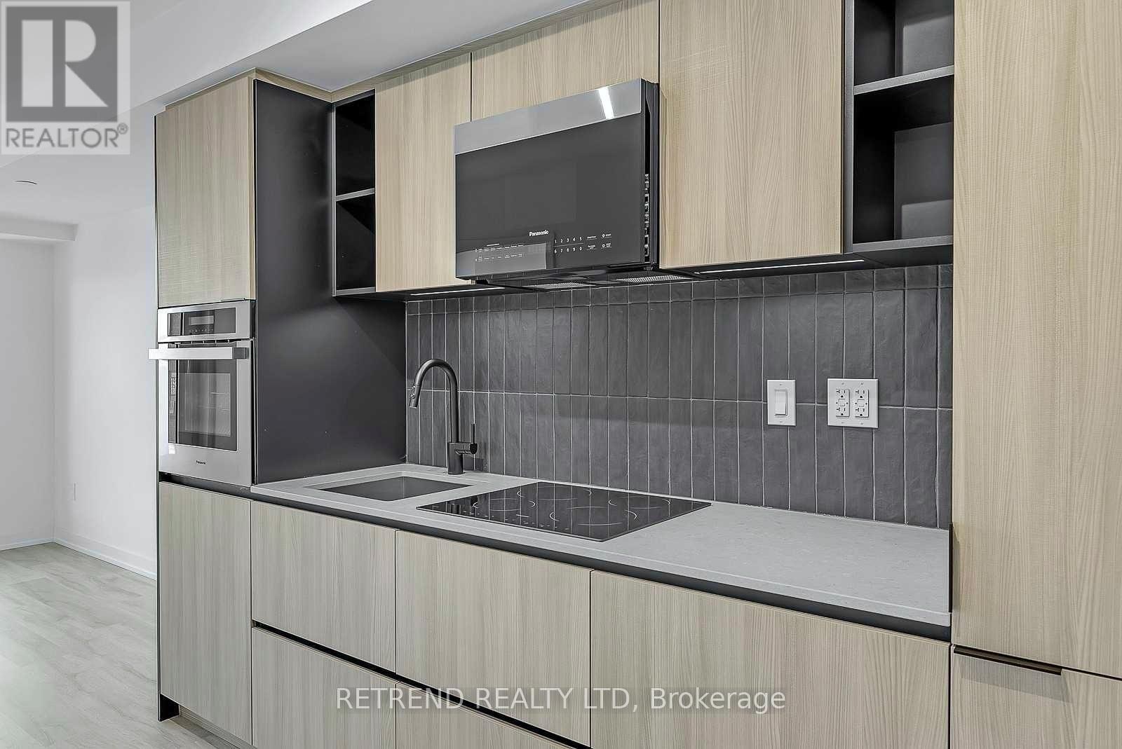 410 - 2 Augusta Avenue, Toronto, Ontario  M5V 0T3 - Photo 2 - C12768154