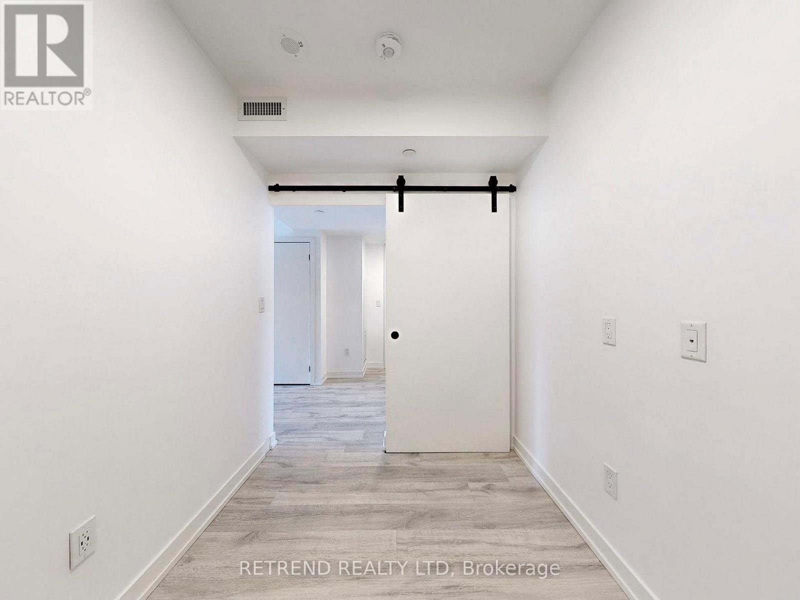 410 - 2 Augusta Avenue, Toronto, Ontario  M5V 0T3 - Photo 9 - C12768154