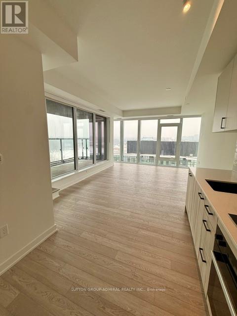 1107 - 1 Quarrington Lane, Toronto, Ontario  M3C 0S4 - Photo 13 - C12768166