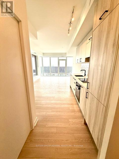 1107 - 1 Quarrington Lane, Toronto, Ontario  M3C 0S4 - Photo 14 - C12768166