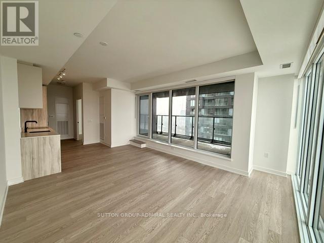 1107 - 1 Quarrington Lane, Toronto, Ontario  M3C 0S4 - Photo 2 - C12768166